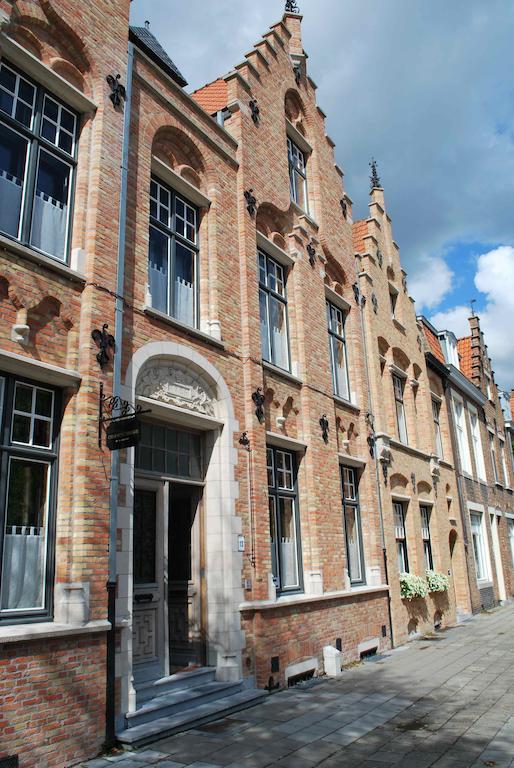 B&B Charming Brugge Buitenkant foto